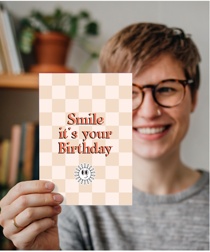 Smile its your Birthday Retro