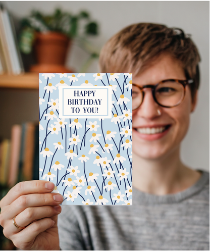 Happy Birthday card daisy pattern